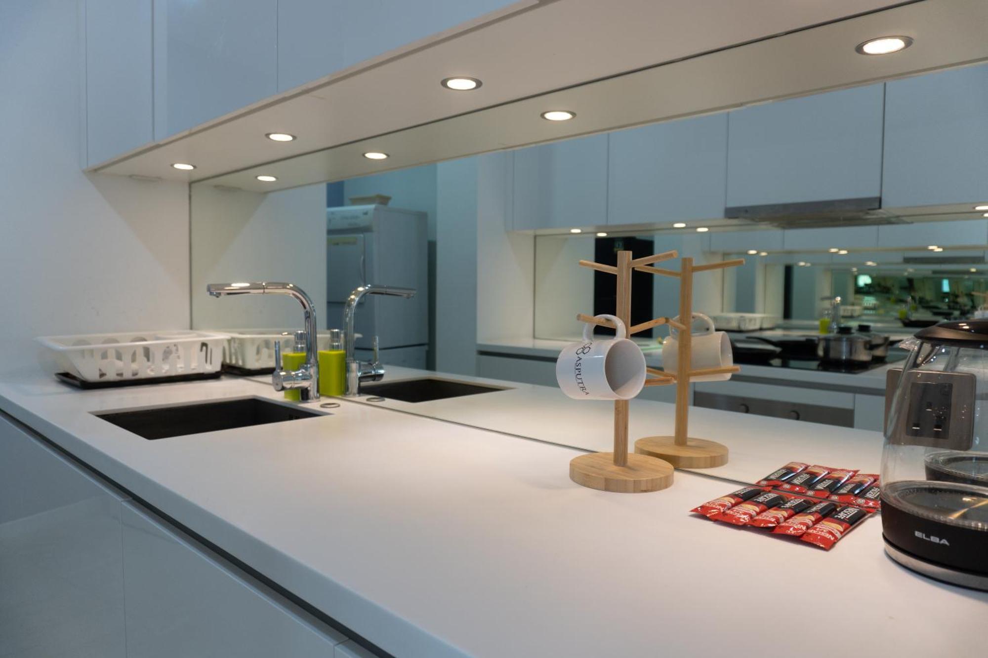 Yemala Suites At Vortex Klcc Куала Лумпур Екстериор снимка